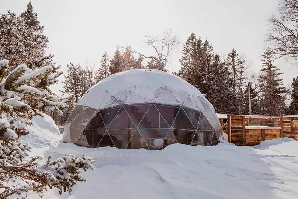 Сферические шатры для глэмпинга - зимнее использование